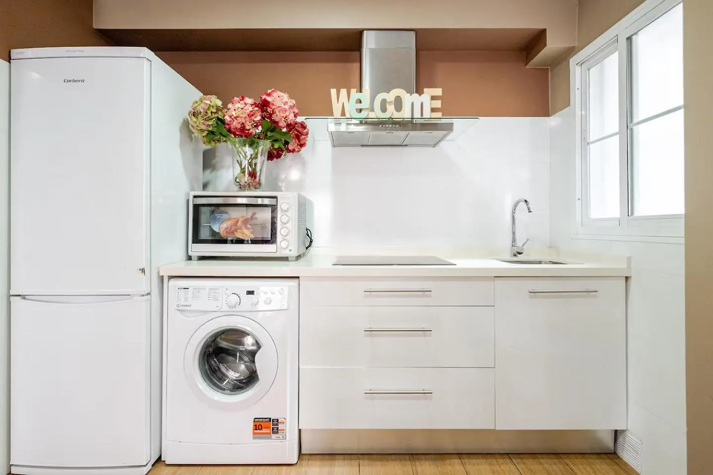 Apartment Ferienwohnung Torneo Free Parking Luminoso Climatizado 7 Pax Sevilla Spanien